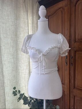 SHEIN Cream Ruffle Tie-Front Puff Sleeve Crop Top